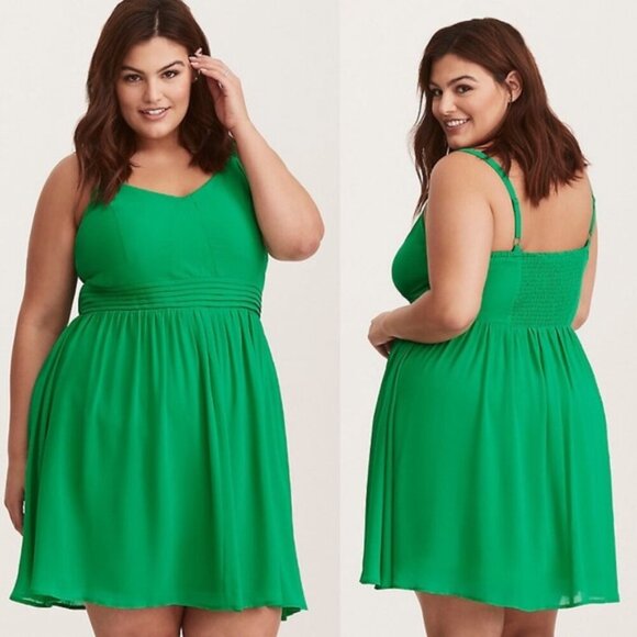 Torrid Emerald Green Chiffon Skater Dress β Plus Size 0X/12 β EUC - Picture 8 of 9
